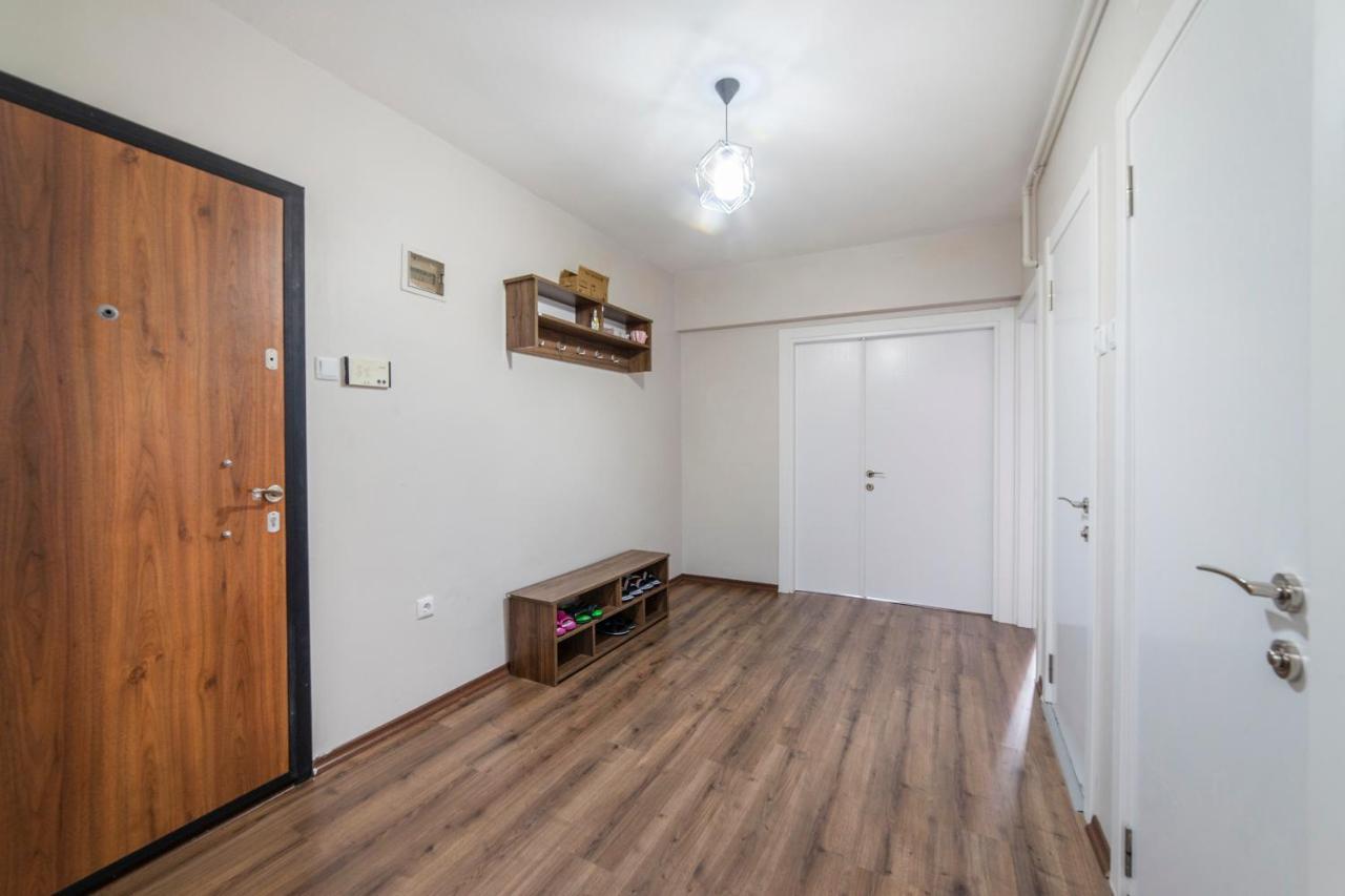 Centrally Located 2 Bedroom Apt With Netflix Бурса Екстериор снимка