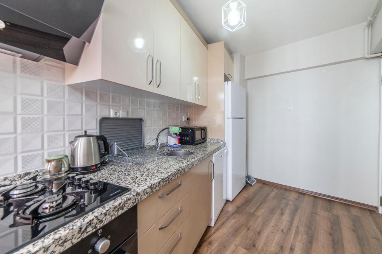 Centrally Located 2 Bedroom Apt With Netflix Бурса Екстериор снимка