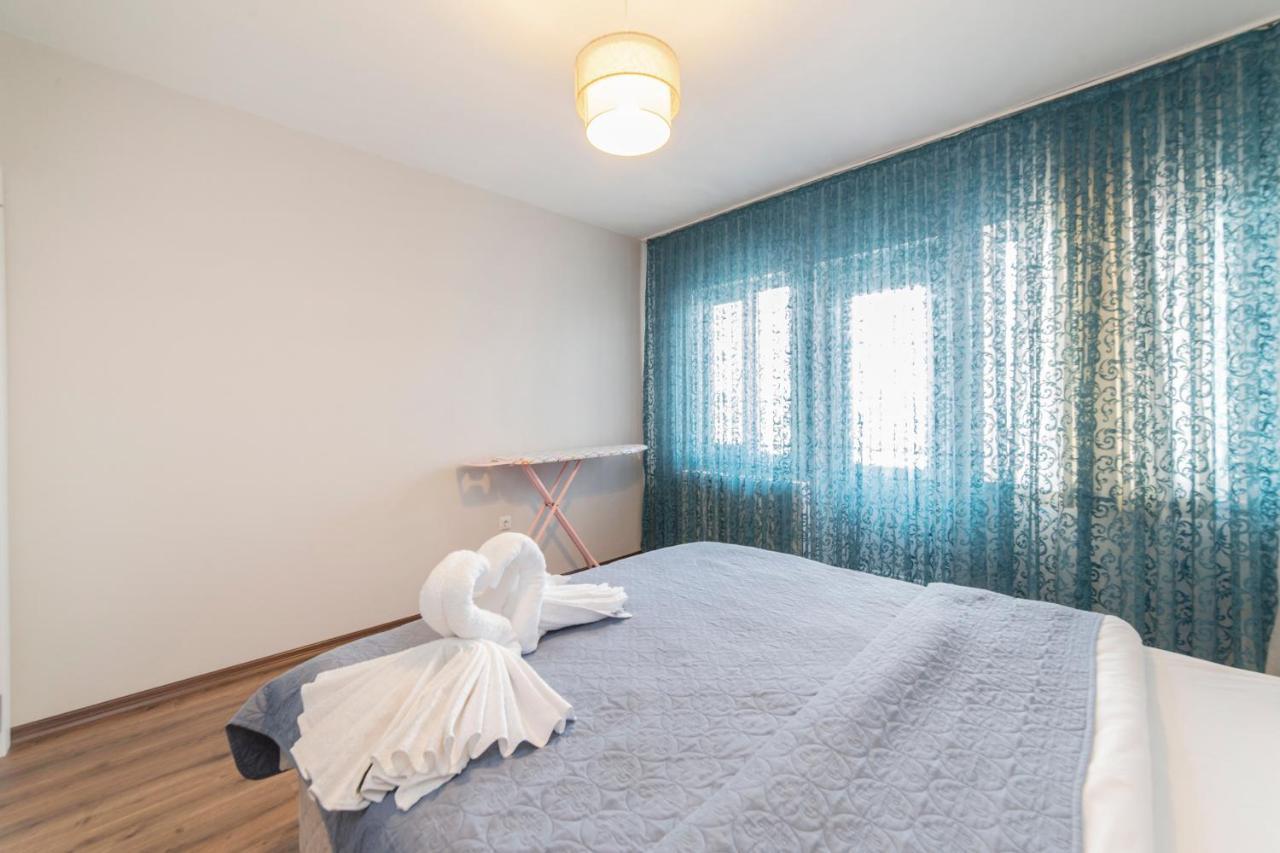 Centrally Located 2 Bedroom Apt With Netflix Бурса Екстериор снимка
